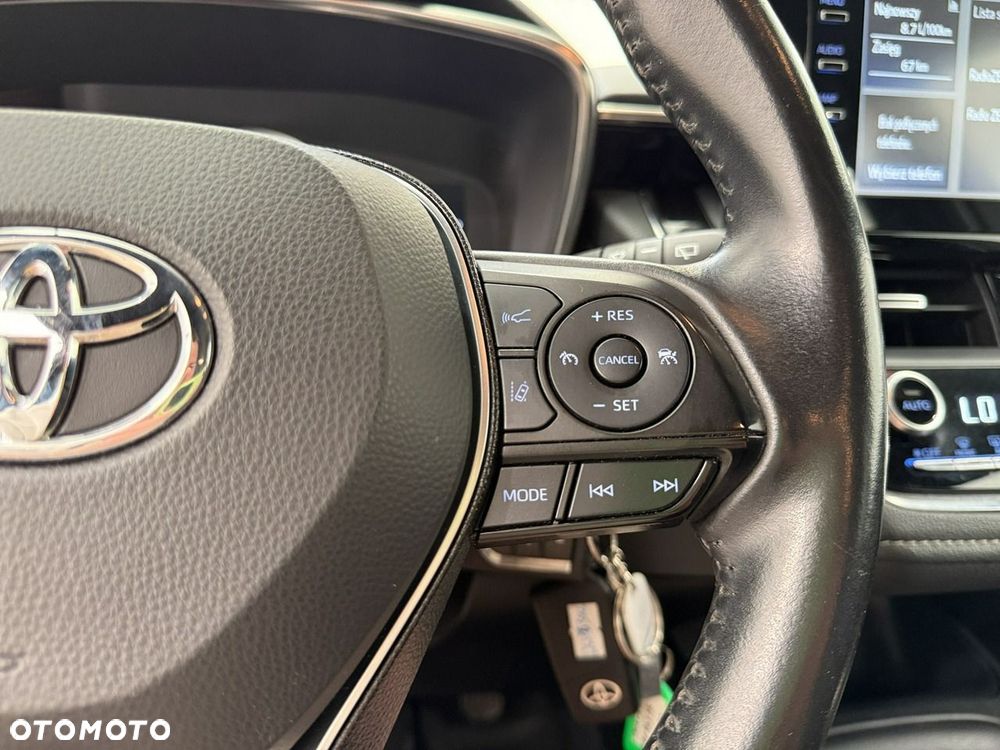 Toyota Corolla - 23