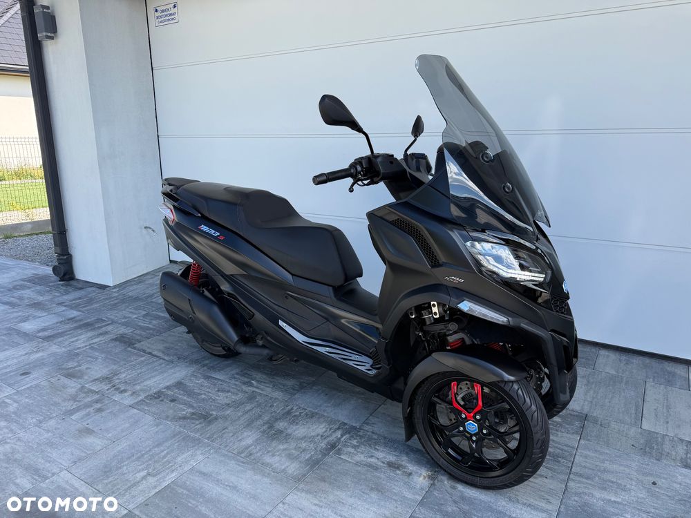 Piaggio MP-3 - 4