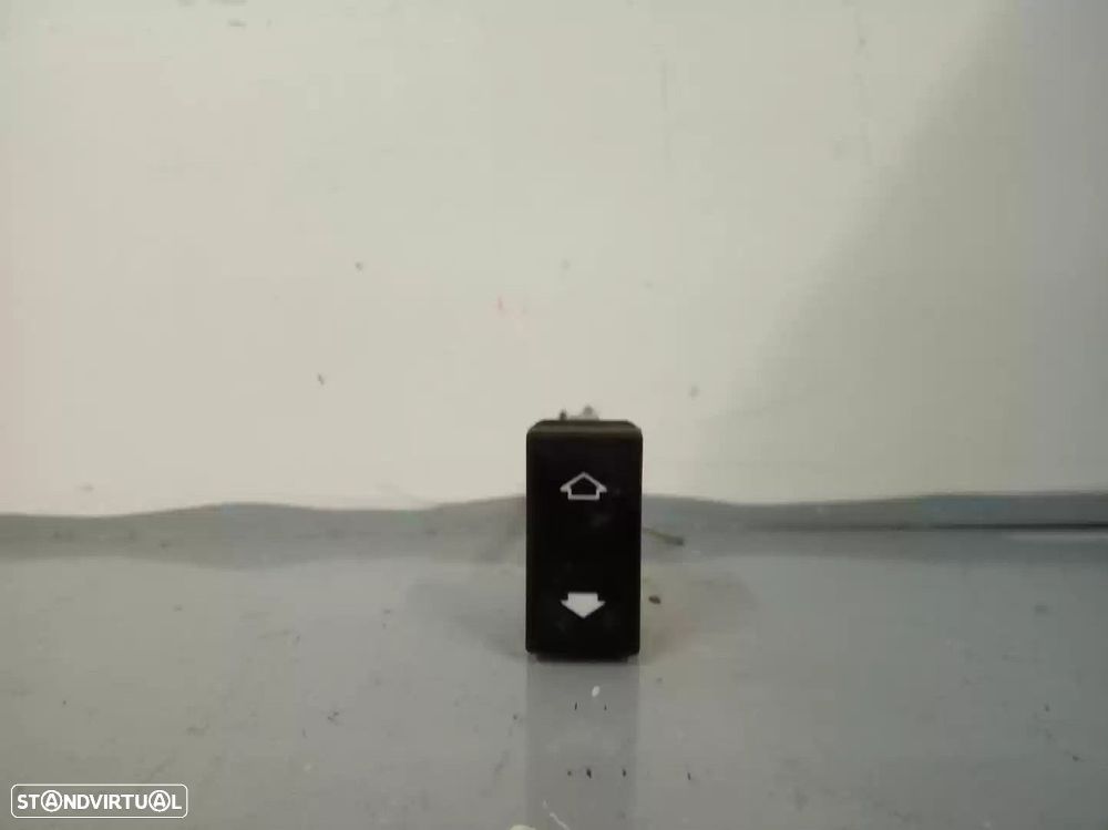 COMANDO ELEVADOR DE VIDRO FRONTAL DIREITO BMW 3 1996 -8365300 - 1