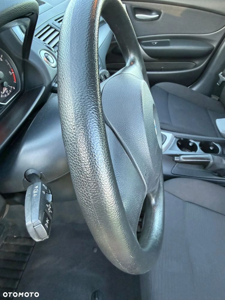 BMW Seria 1 - 11