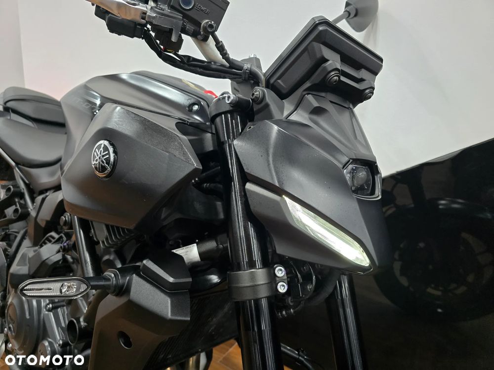 Yamaha MT - 18
