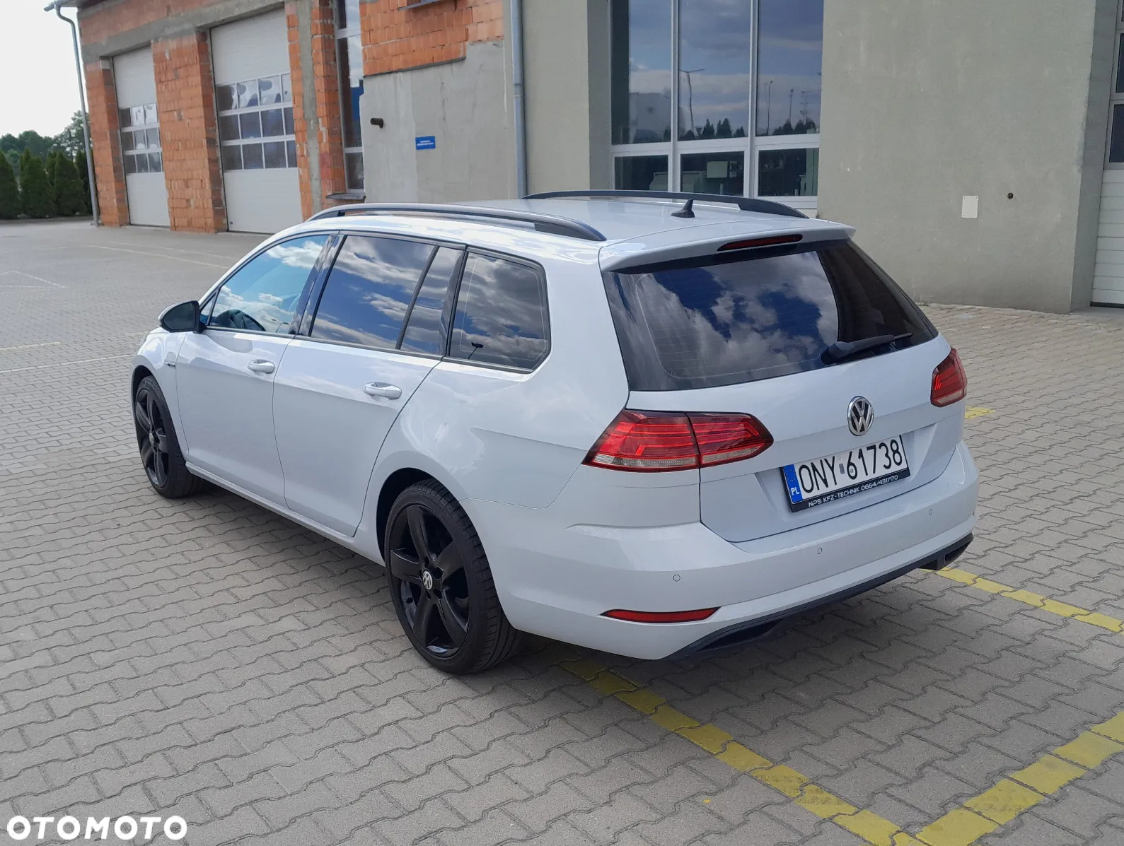 Volkswagen Golf VII 1.6 TDI BMT Comfortline - 9