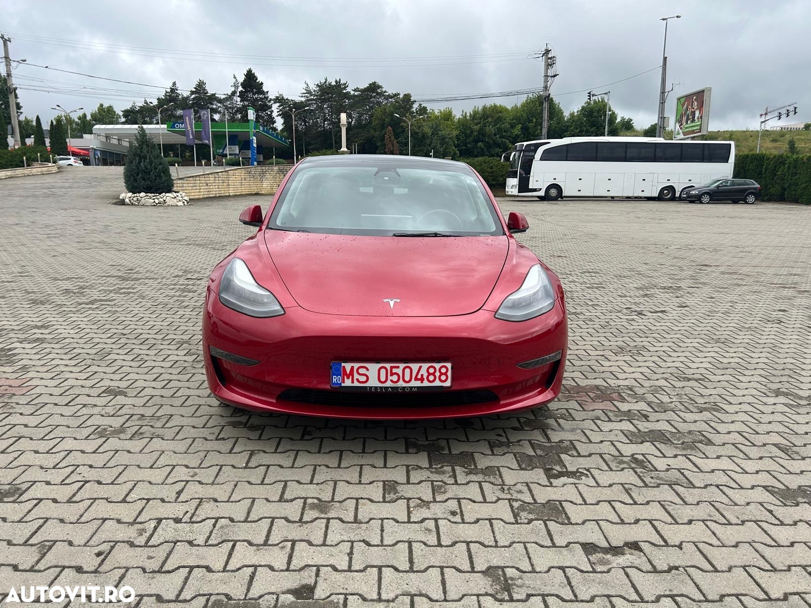Tesla Model 3 Performance - 2