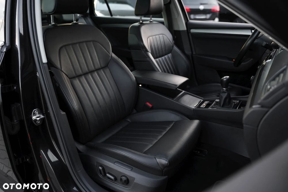 Skoda Superb 2.0 TDI L&K - 21