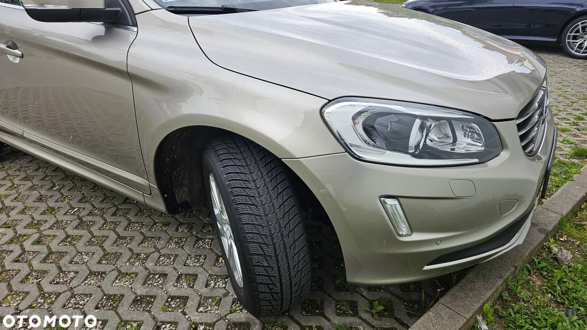Volvo XC 60 D4 Drive-E Momentum - 6