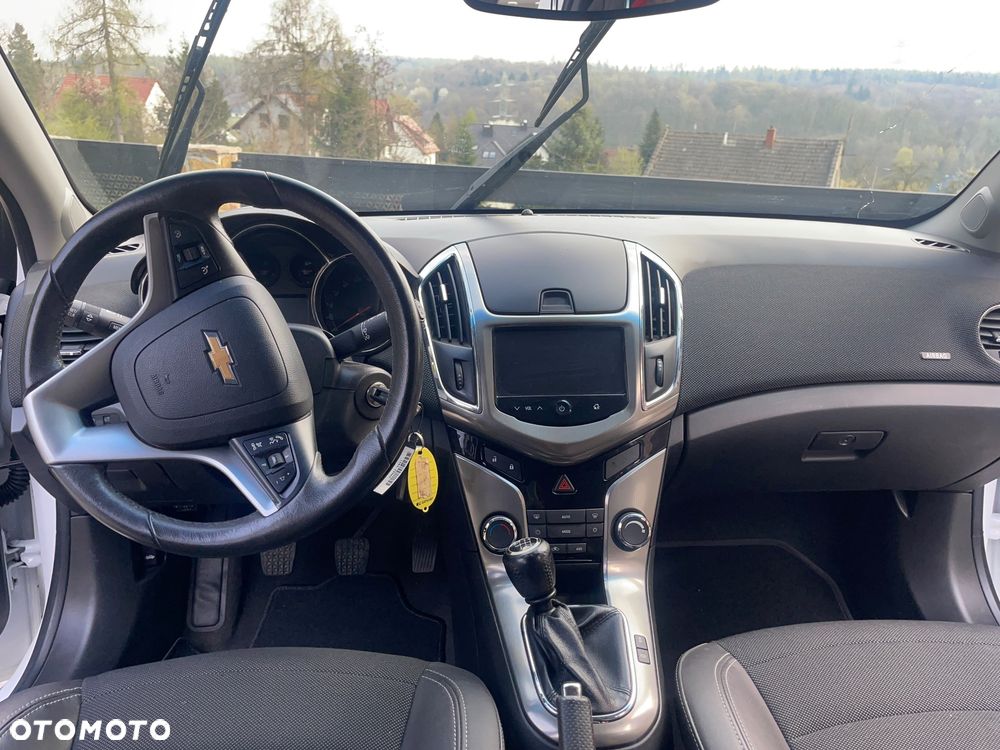 Chevrolet Cruze 1.7TD LT+ - 25