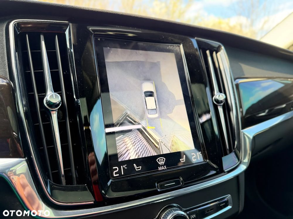 Volvo S90 T5 Momentum - 22