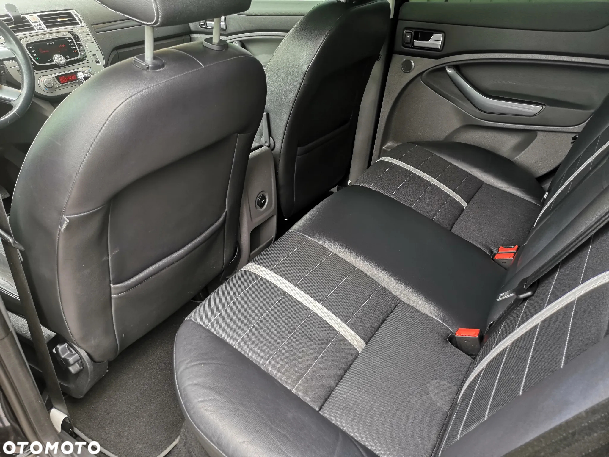 Ford Kuga 2.0 TDCi 4WD Titanium - 21