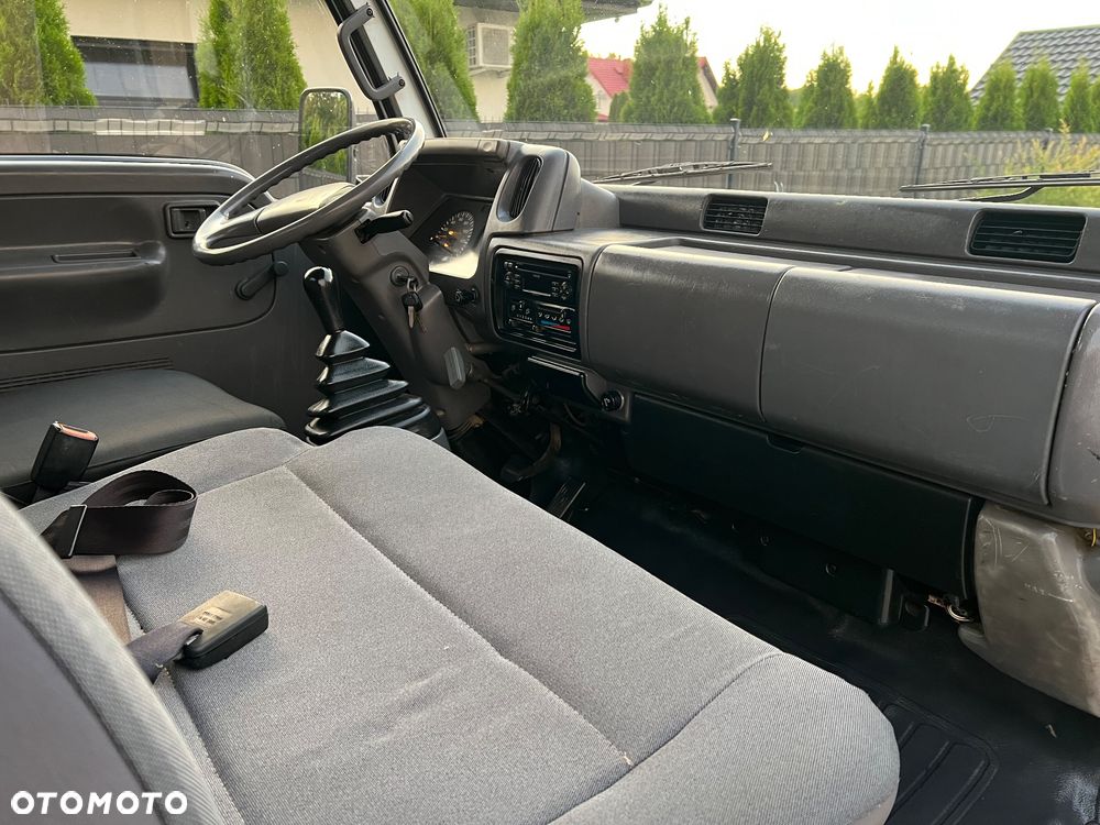 Nissan CABSTAR - 14