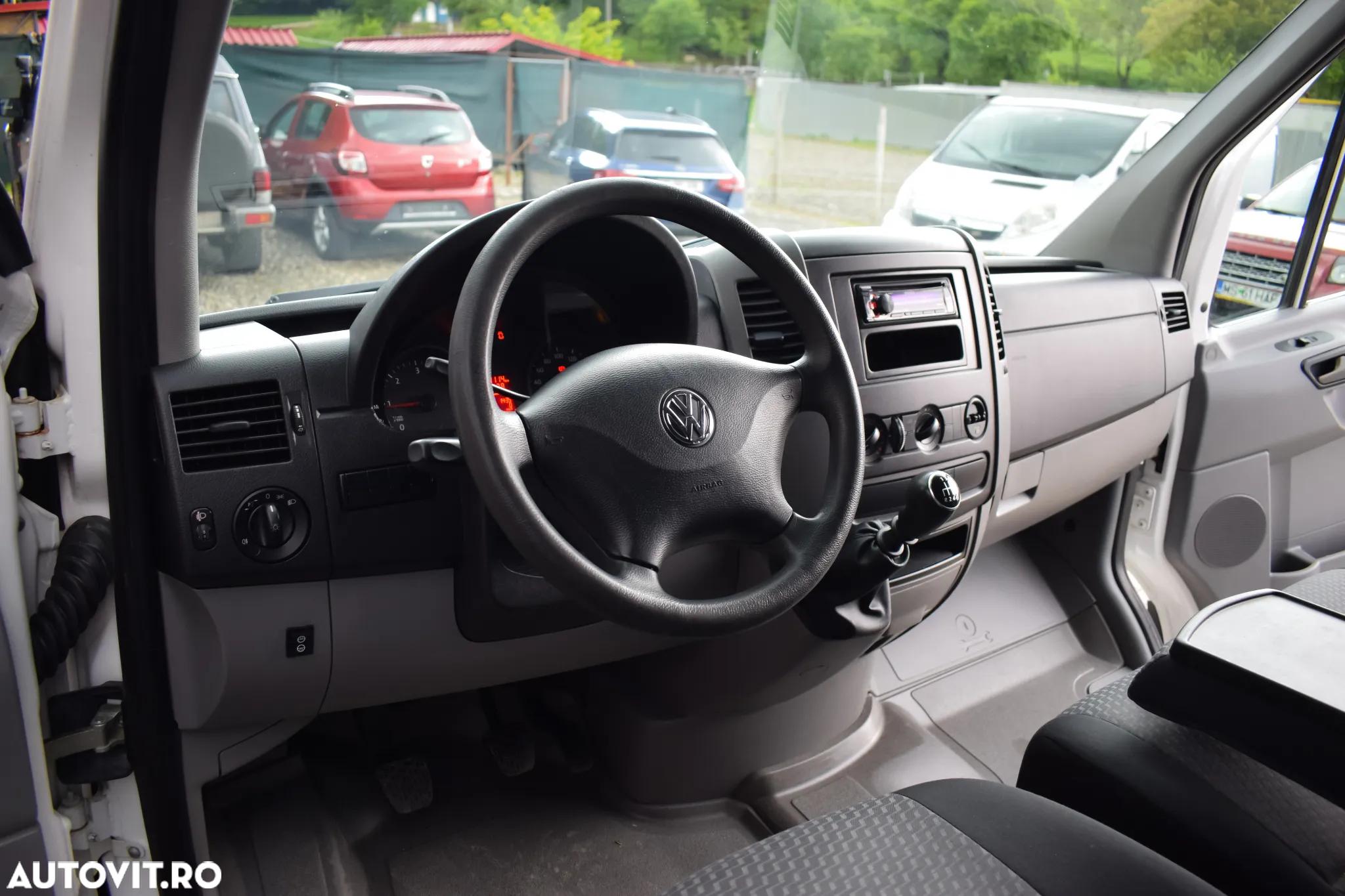 Volkswagen Crafter - 12