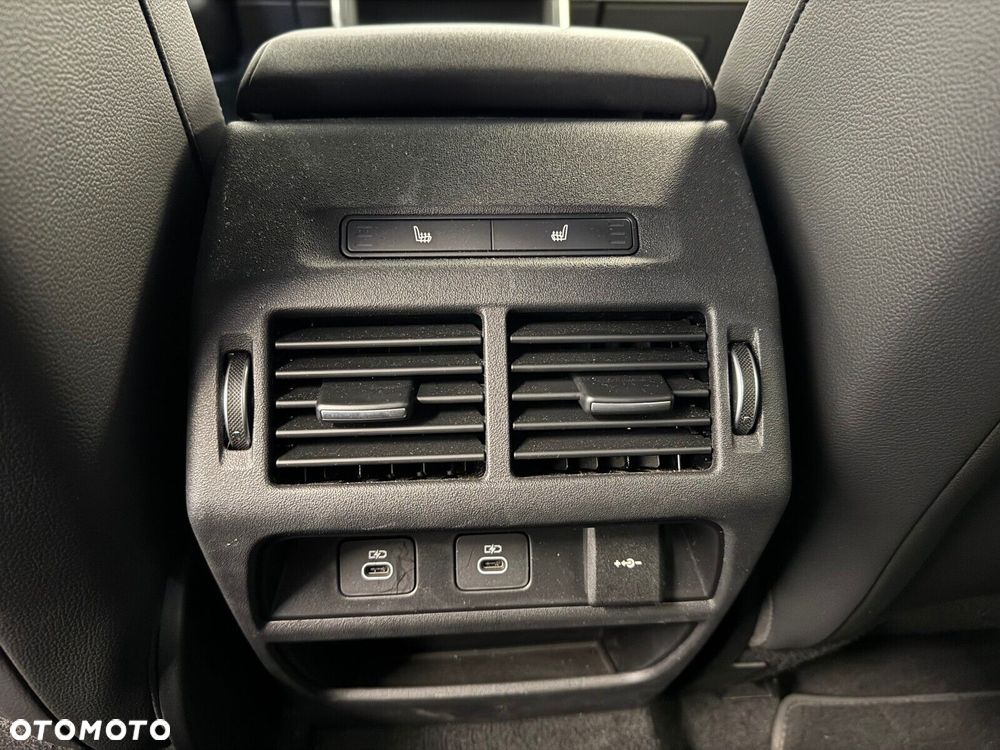 Land Rover Discovery Sport - 23