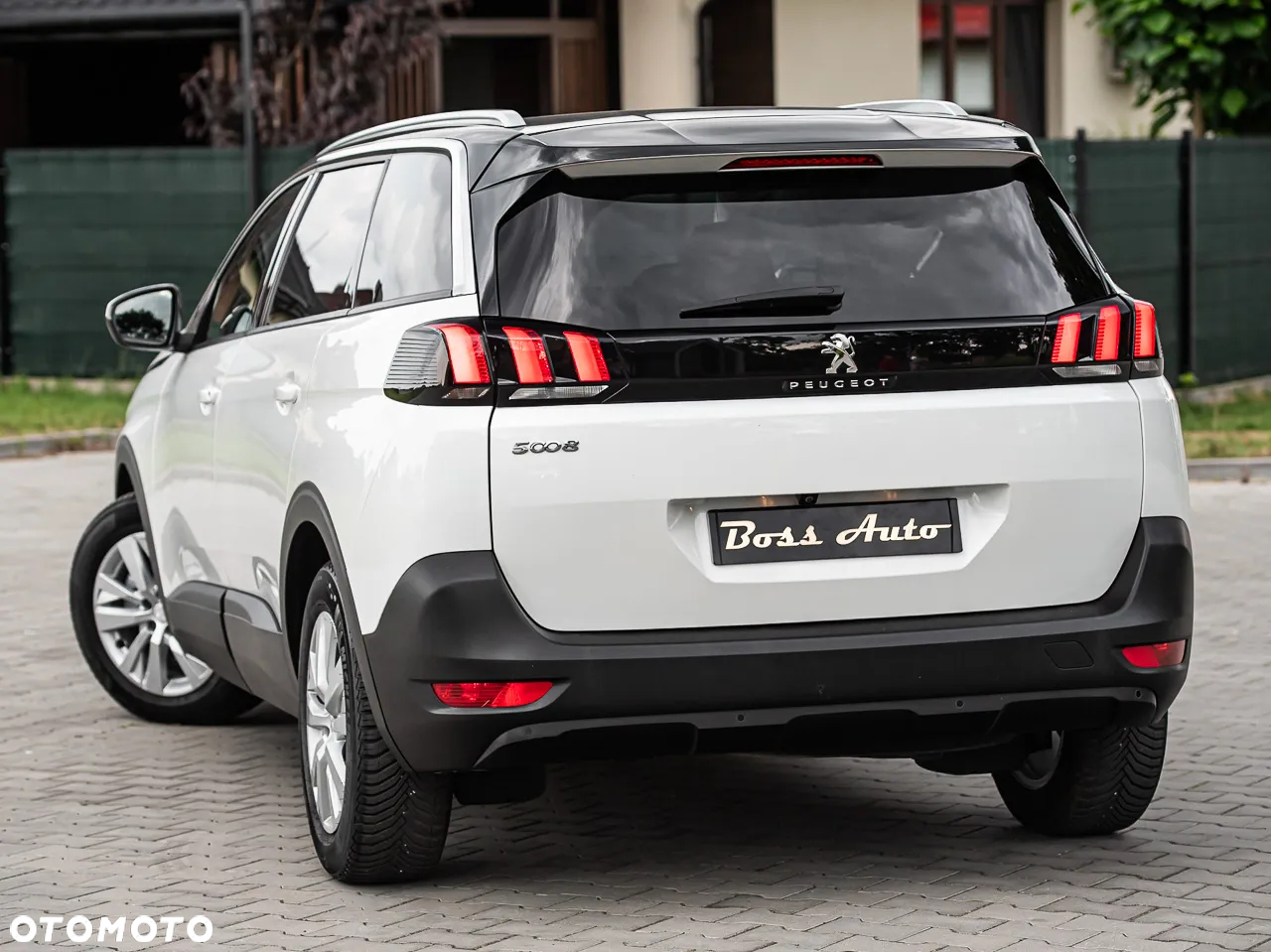 Peugeot 5008 1.5 BlueHDi Allure S&S EAT8 - 8