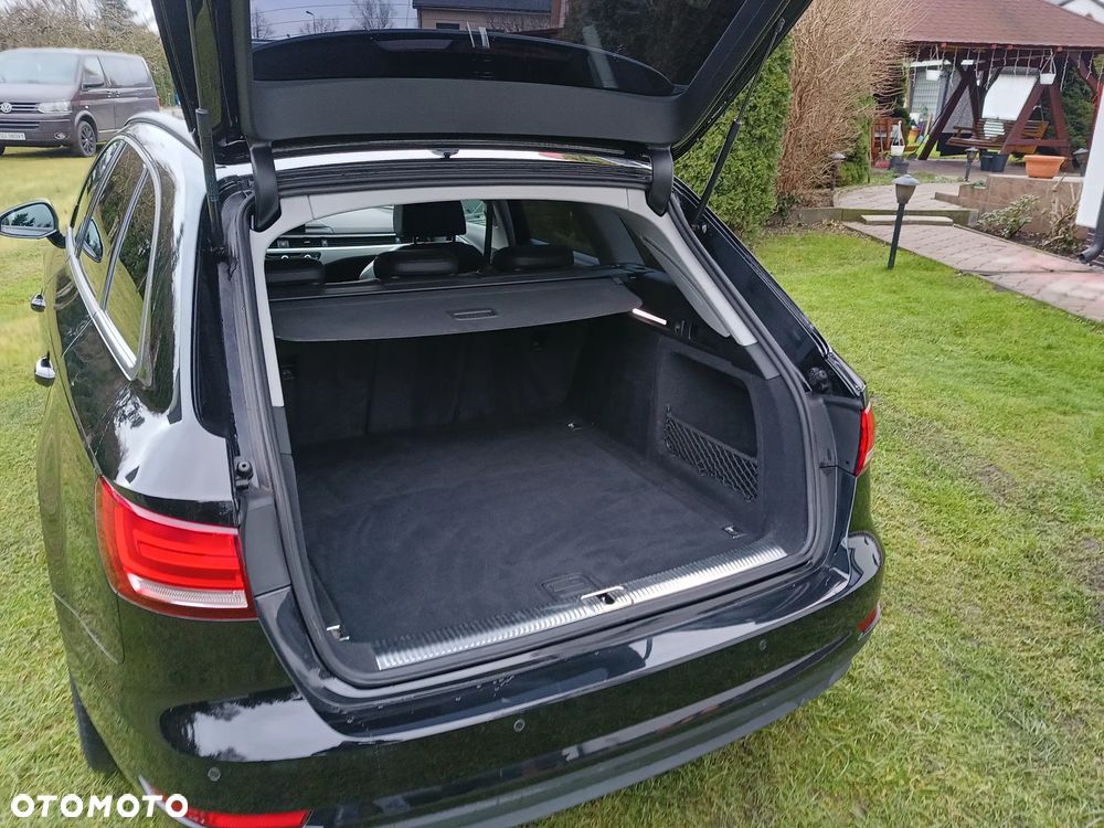 Audi A4 Avant 2.0 TDI DPF clean diesel S line Sportpaket - 10