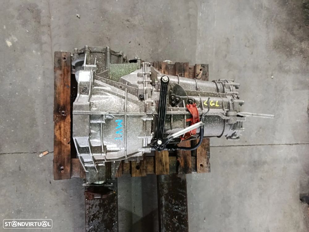 Caixa de velocidades Audi A5 2.0 TDI REF: MVT (motor CGL) - 1