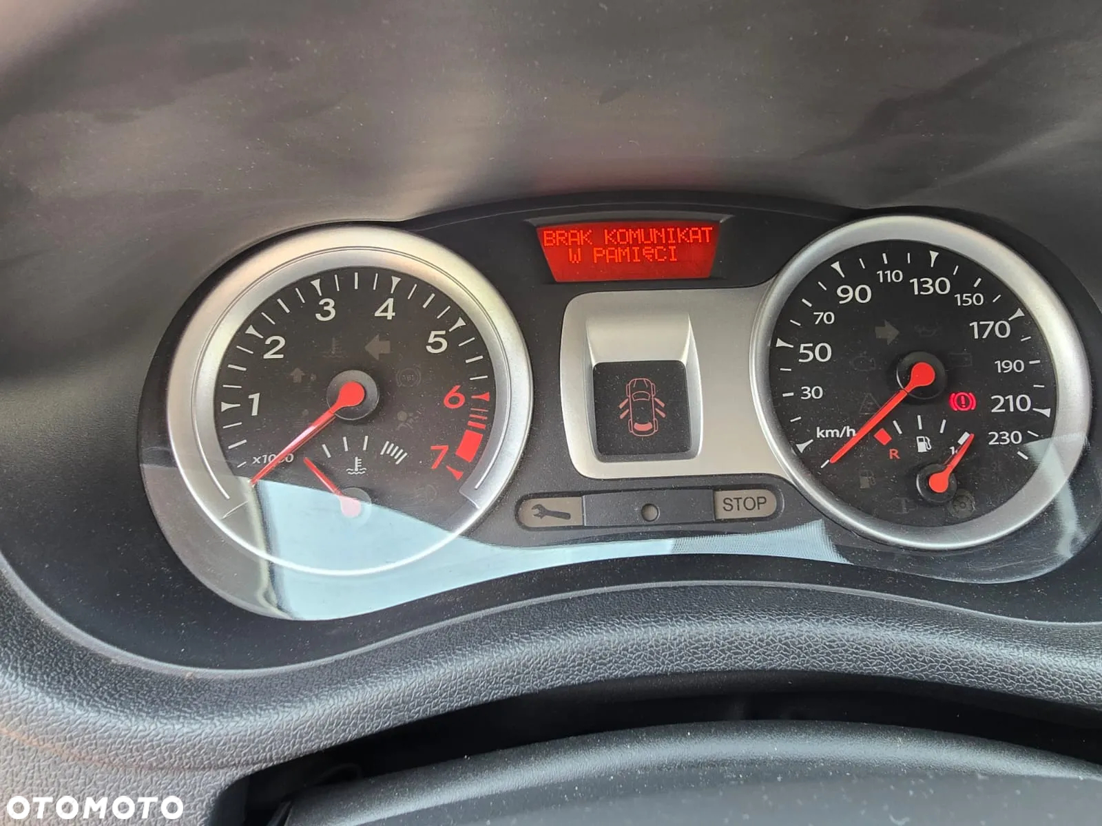 Renault Clio 1.2 16V Alize - 8