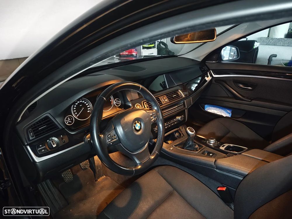 BMW 520 d - 10