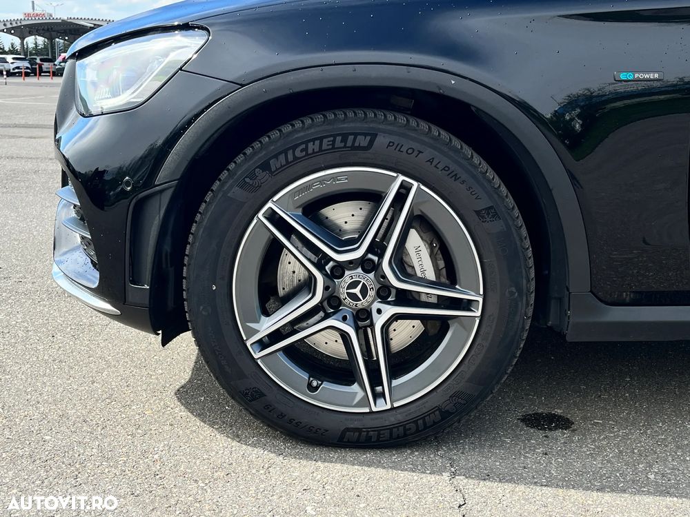 Mercedes-Benz GLC 300 4MATIC - 34