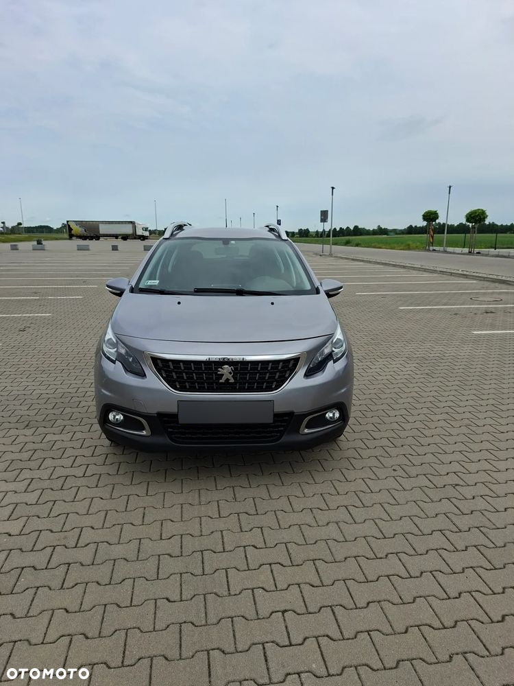 Peugeot 2008 1.5 BlueHDi Allure - 2