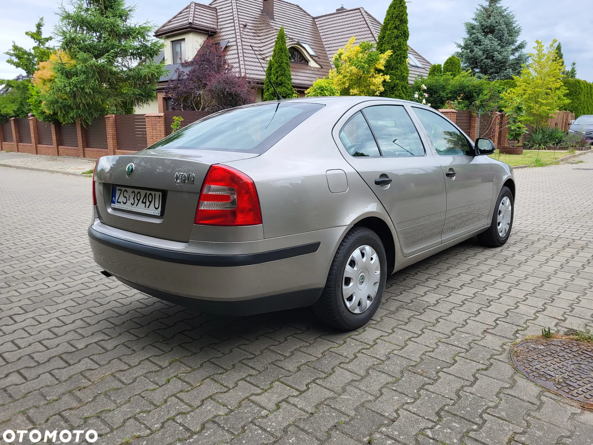 Skoda Octavia 1.6 Tour - 7