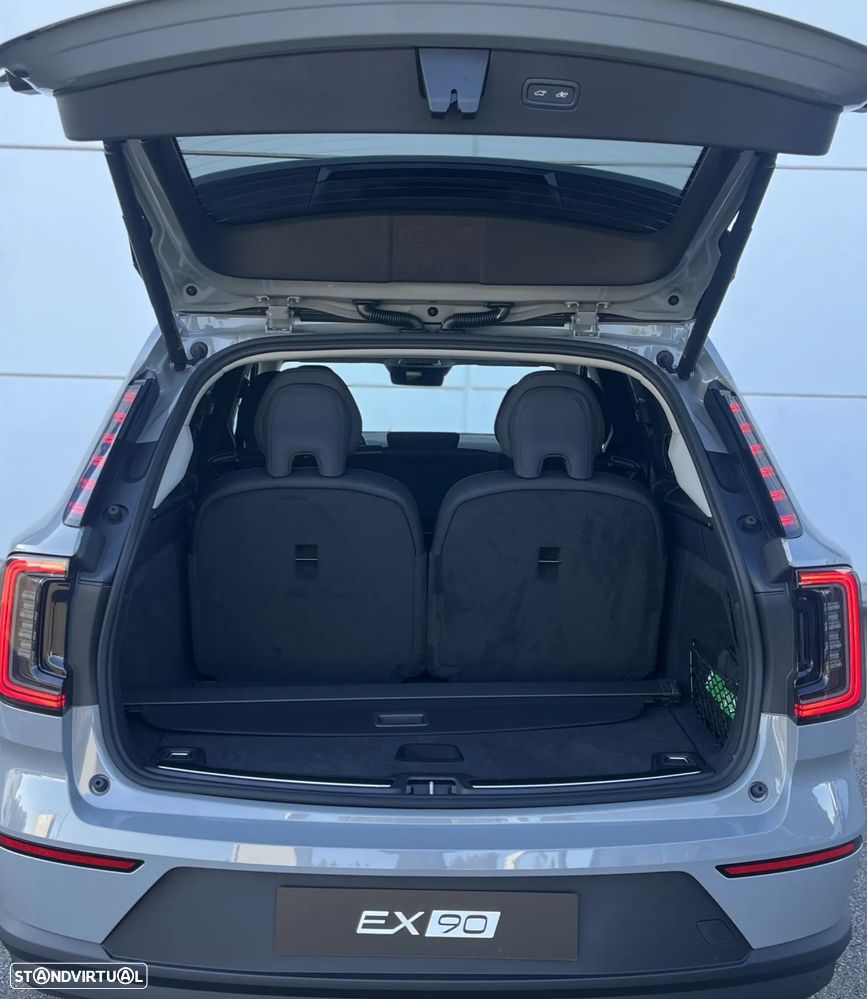 Volvo EX90 104 kWh Single Motor Core - 15