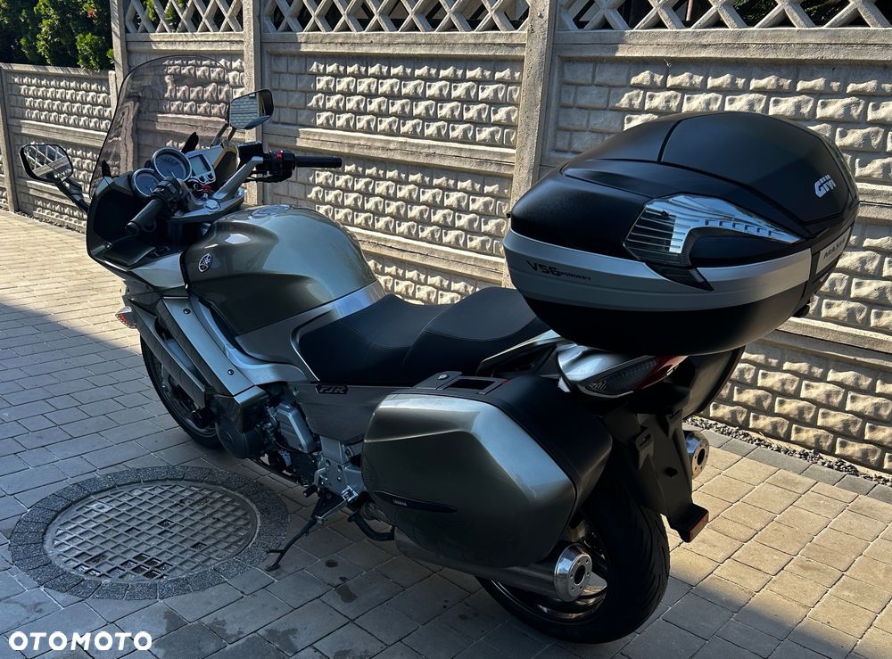 Yamaha FJR - 14