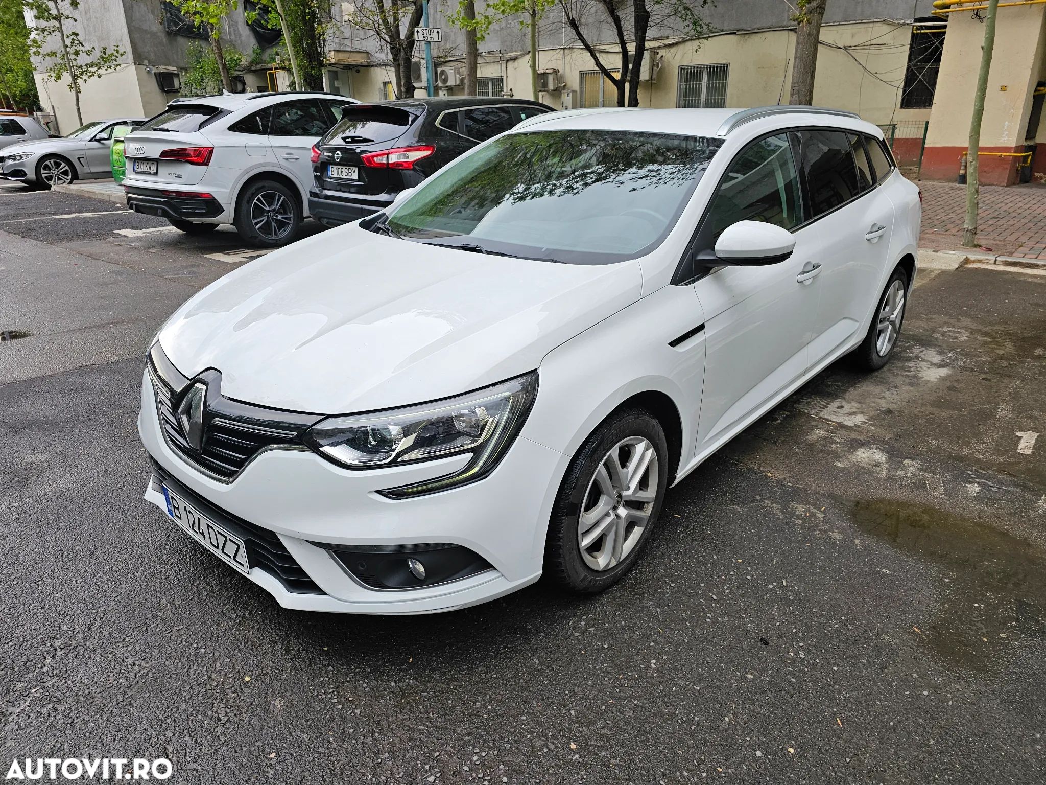 Renault Megane Grandtour BLUE dCi 115 BUSINESS EDITION - 1