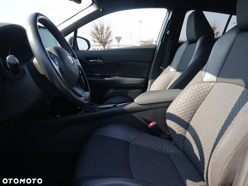 Toyota C-HR 2.0 Hybrid Style - 15