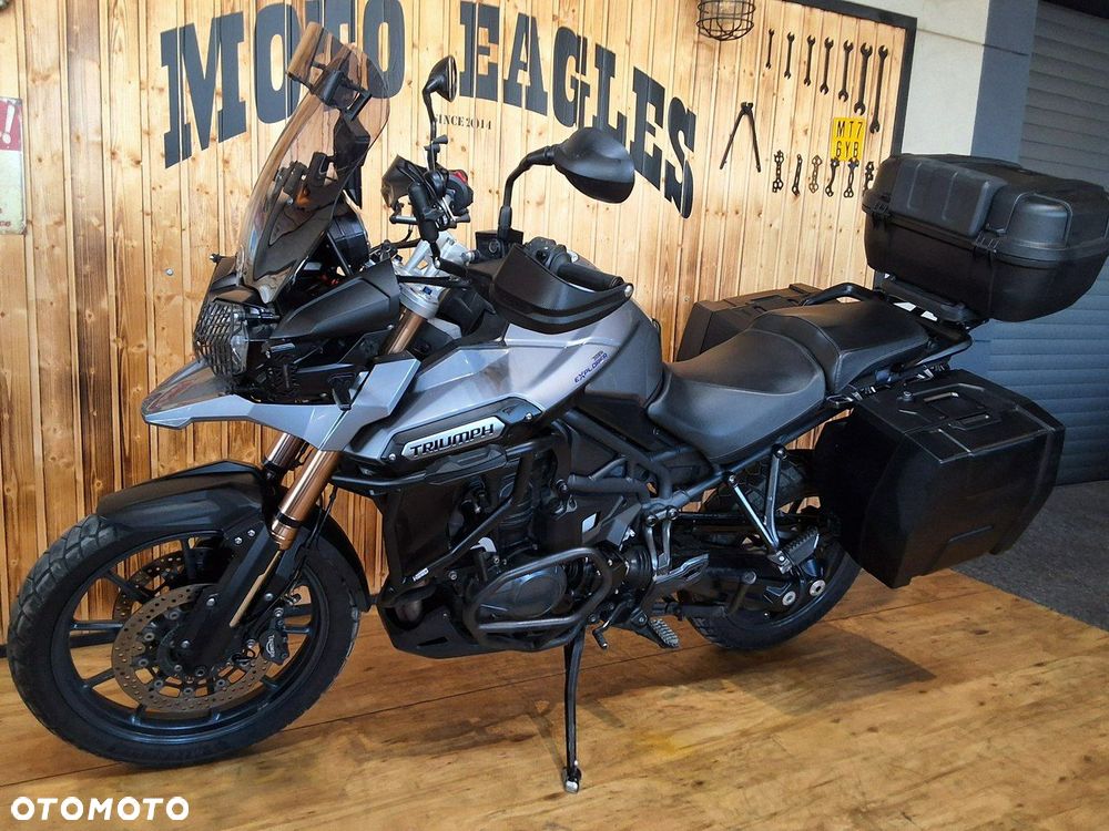 Triumph Tiger - 1