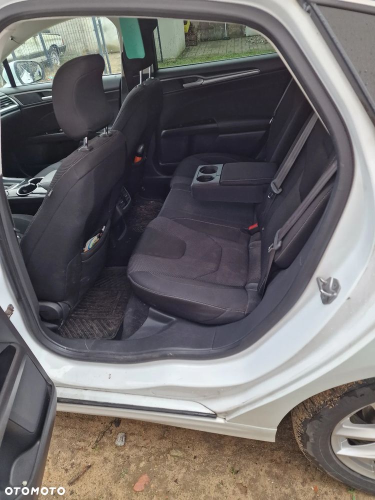 Ford Mondeo 2.0 TDCi Titanium PowerShift - 20