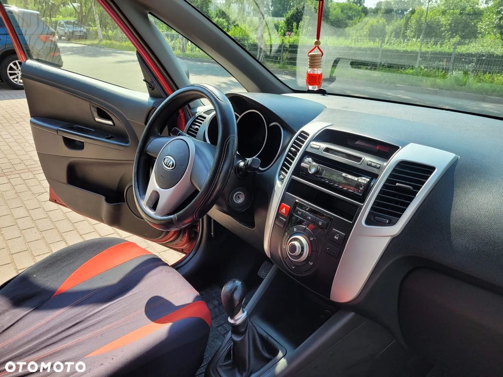 Kia Venga 1.4 S - 8