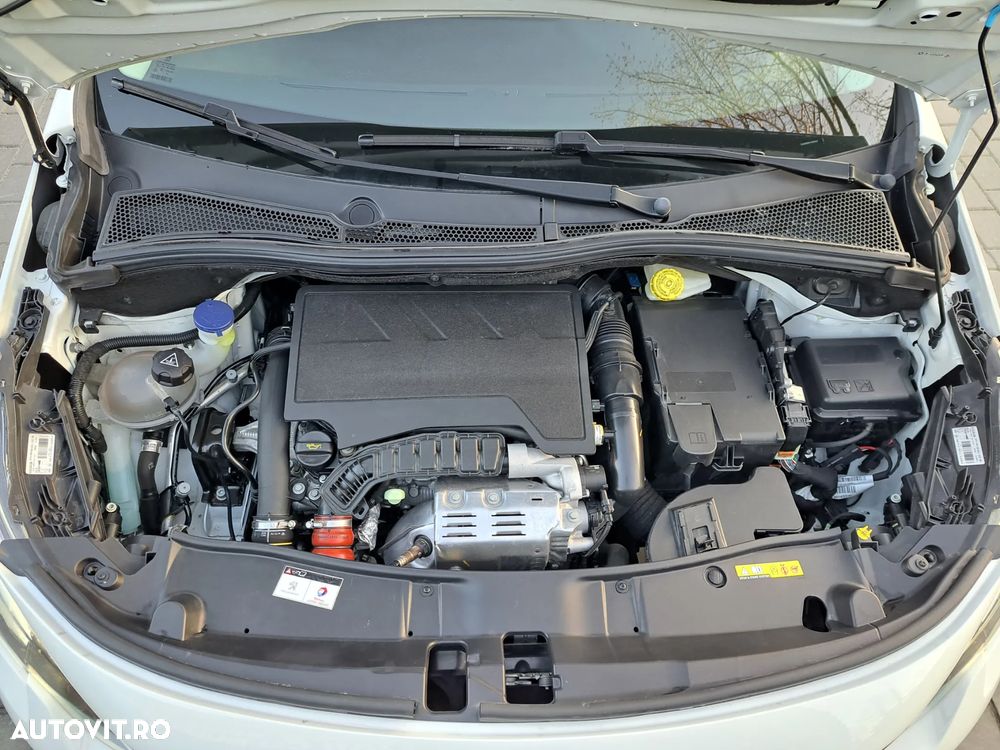 Peugeot 2008 PureTech 130 GPF Stop&Start Allure - 14