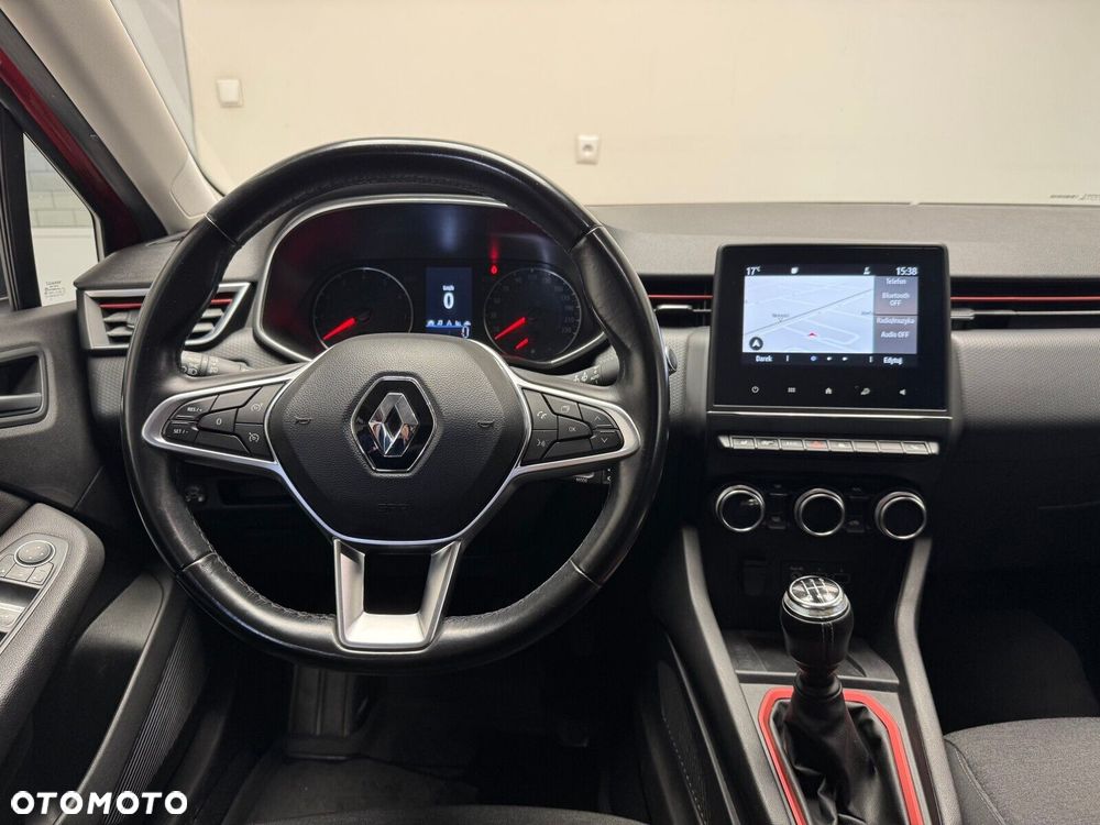 Renault Clio - 12