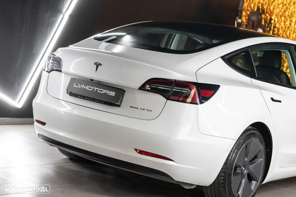 Tesla Model 3 Long Range Tração Integral Premium - 19