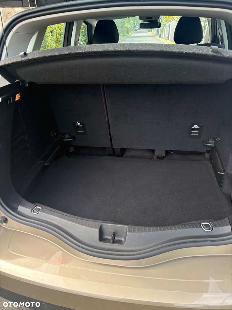 Renault Scenic - 16