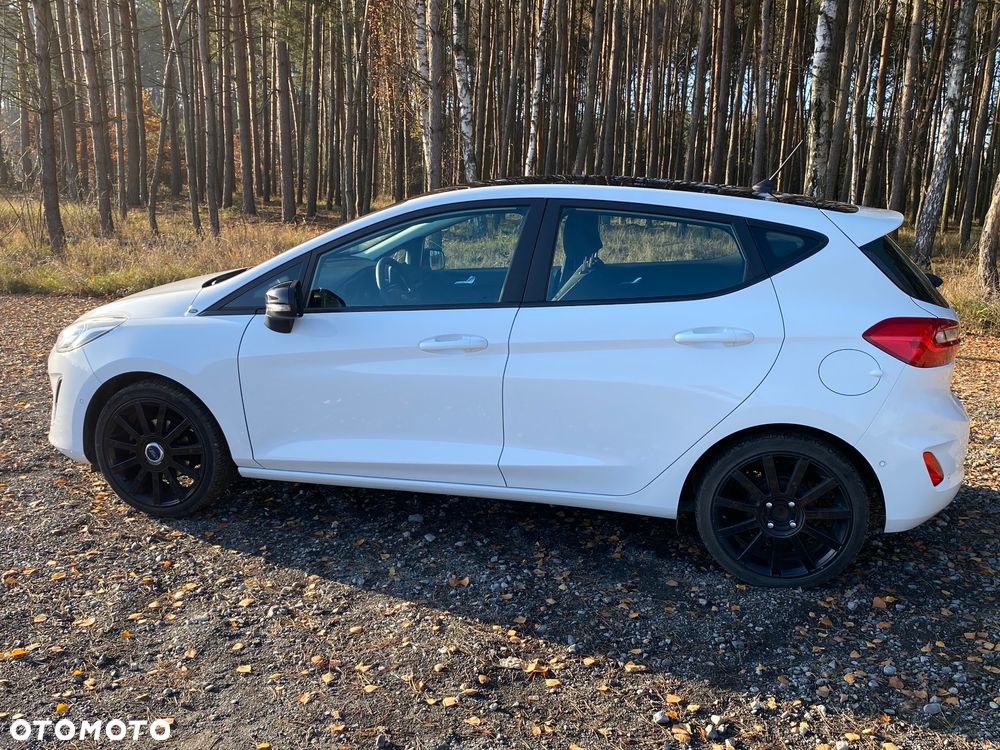 Ford Fiesta 1.1 S&S TREND - 25