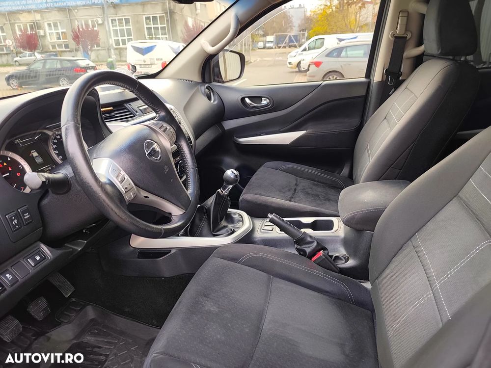 Nissan Navara 2.3 dCi Bi Turbo Double Cab N-Connecta - 23