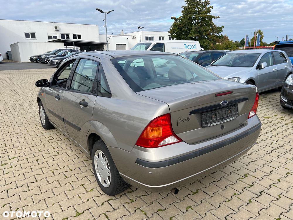Ford Focus 1.6 FX Silver - 2