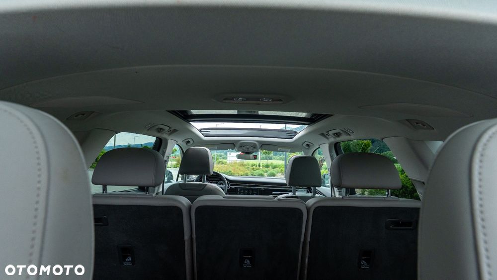 Audi Q7 55 TFSI mHEV Quattro S Line Tiptr - 8