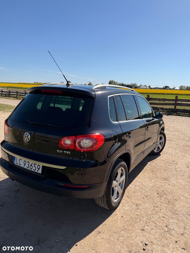 Volkswagen Tiguan 2.0 TSI 4Mot Sport&Style - 4