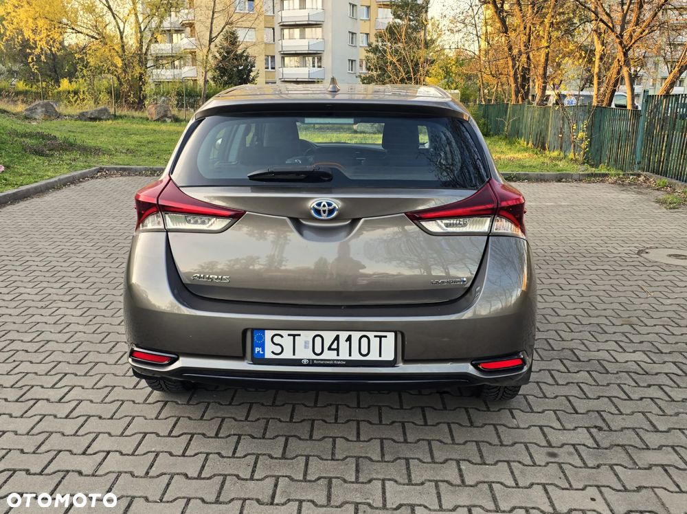 Toyota Auris - 10