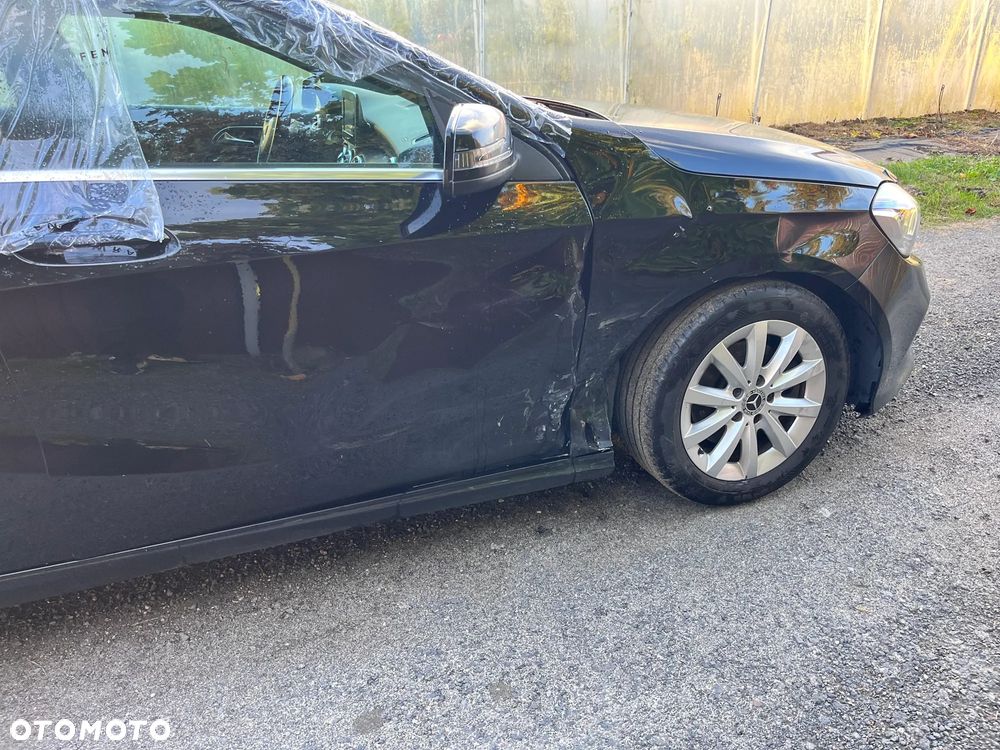 Mercedes-Benz Klasa A 180 7G-DCT - 9