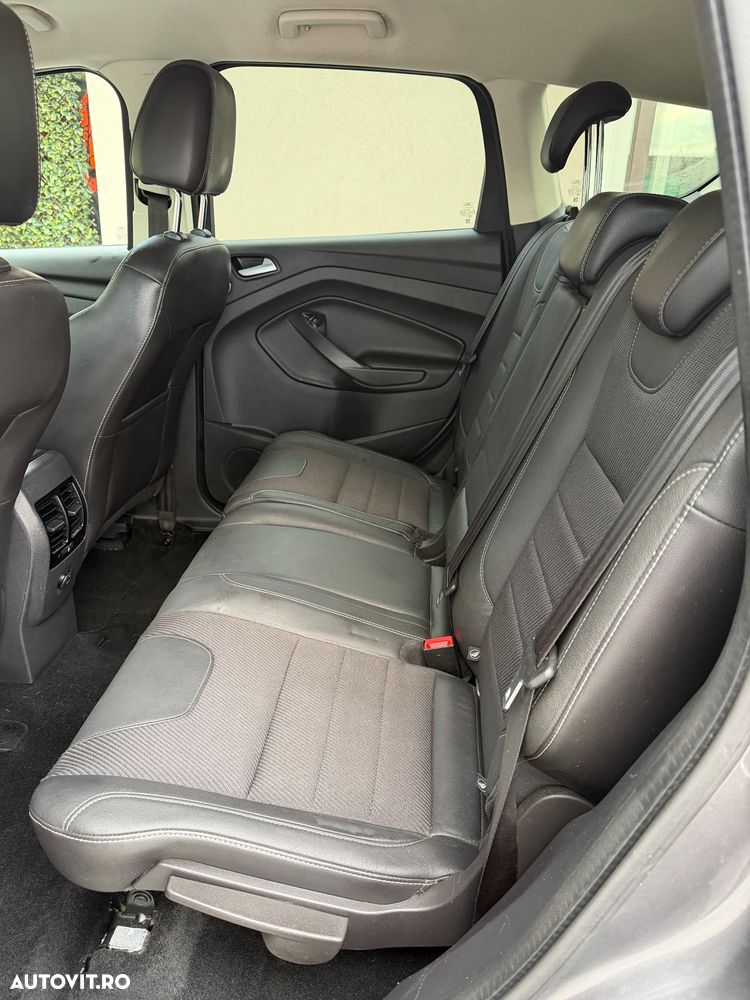 Ford Kuga - 6