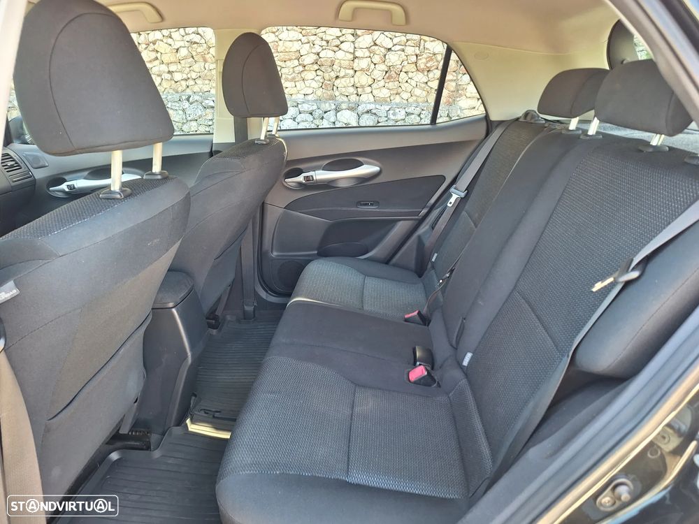 Toyota Auris 1.8 HSD JLL17 - 11