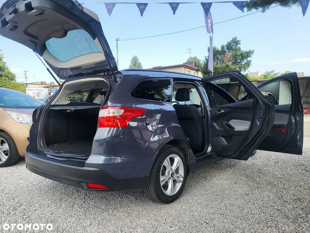 Ford Focus - 11
