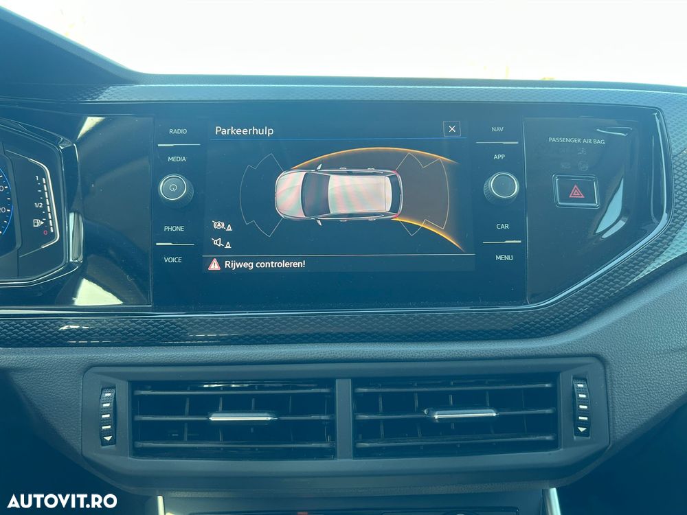 Volkswagen Polo 1.0 TSI DSG Life - 4