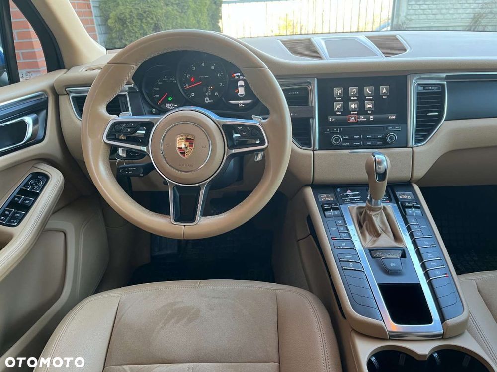 Porsche Macan - 9