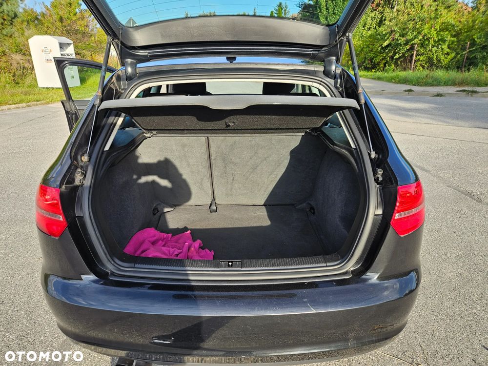 Audi A3 Sportback - 6