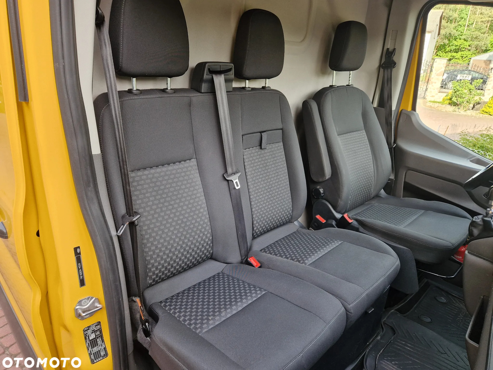 Ford Transit - 9