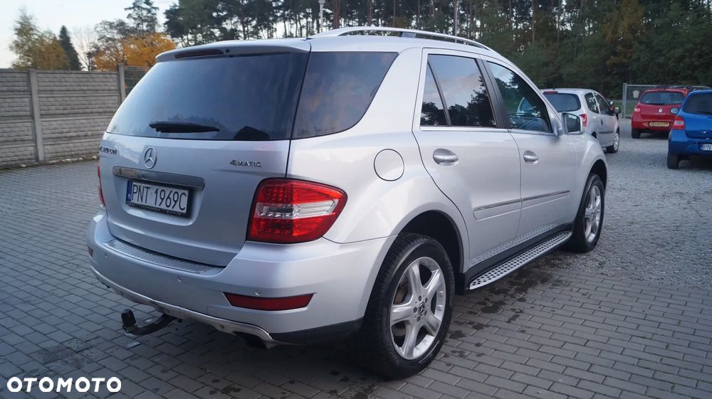 Mercedes-Benz ML 320 CDI 4Matic 7G-TRONIC DPF Edition 10 - 7