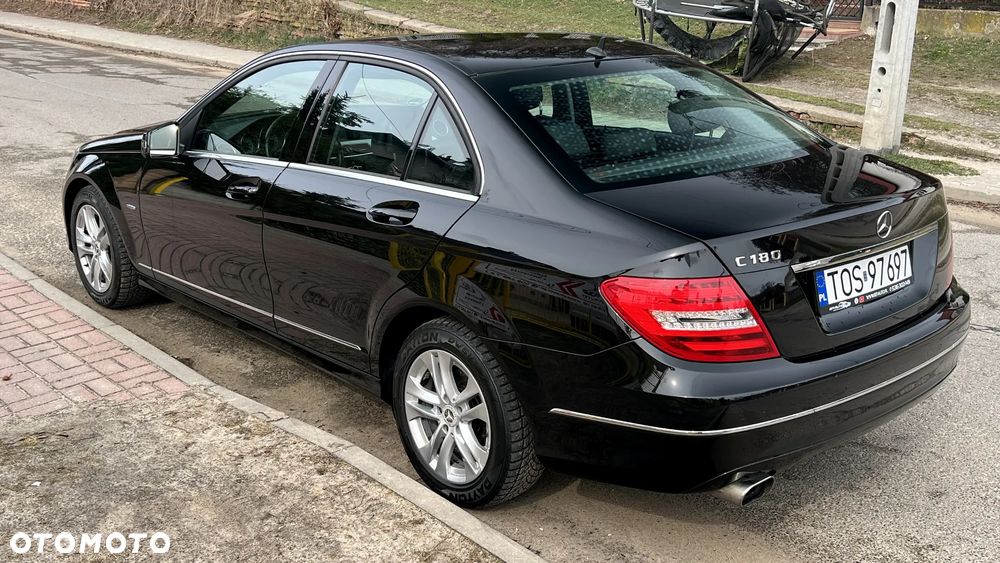 Mercedes-Benz Klasa C 180 BlueEFFICIENCY 7G-TRONIC Avantgarde - 14